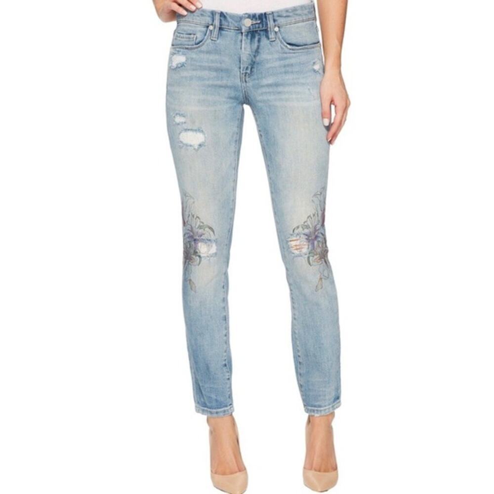BlankNyc Womens Size 24 Distressed Flower Skinny Jeans Blue Washed Cotton Blend